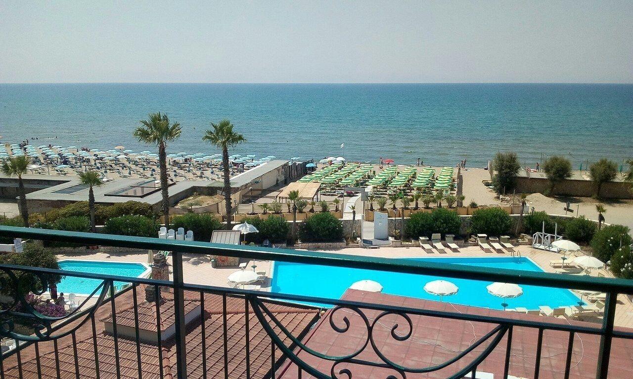 Hotel Club Sabbiadoro Баттіпалья Екстер'єр фото