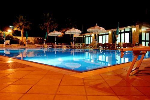 Hotel Club Sabbiadoro Баттіпалья Екстер'єр фото