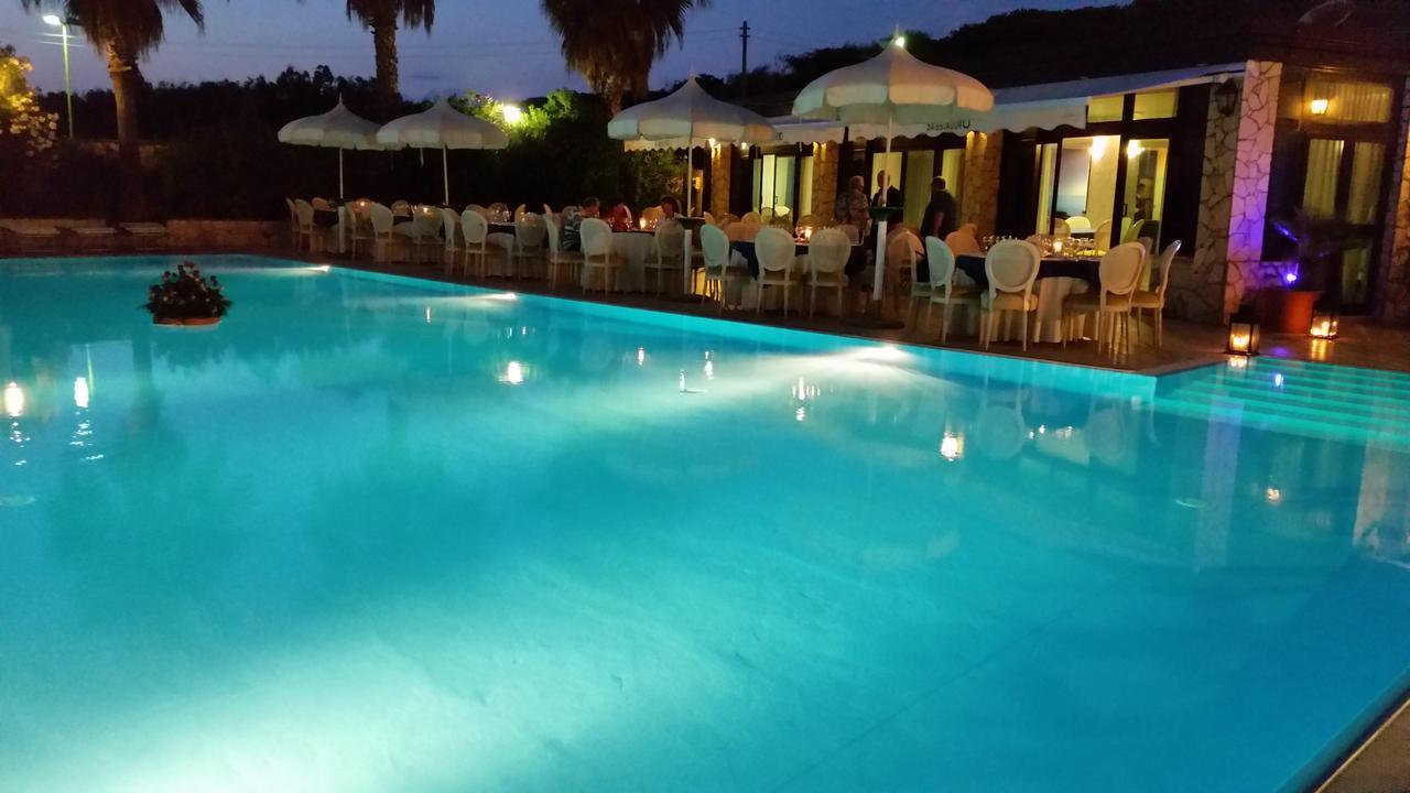Hotel Club Sabbiadoro Баттіпалья Екстер'єр фото