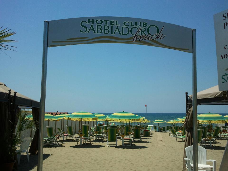 Hotel Club Sabbiadoro Баттіпалья Екстер'єр фото